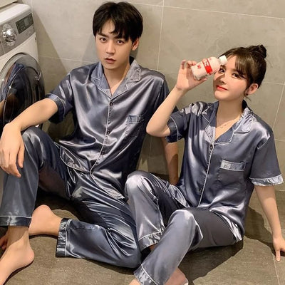 Men's & women's nightwear